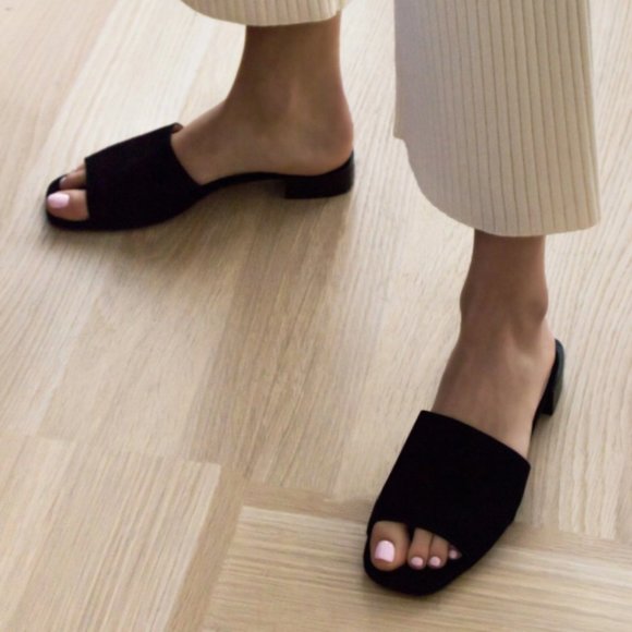 CORElife Shoes - Black Slip-on Mule Sandals Slides Size 9 Suede